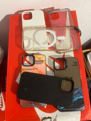 Fundas iPhone 13 (Varias)