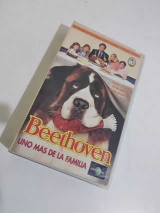 VHS Beethoven: Uno más de la familia