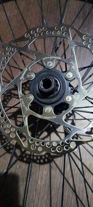 Ruedas Shimano de carretera disco tubeless