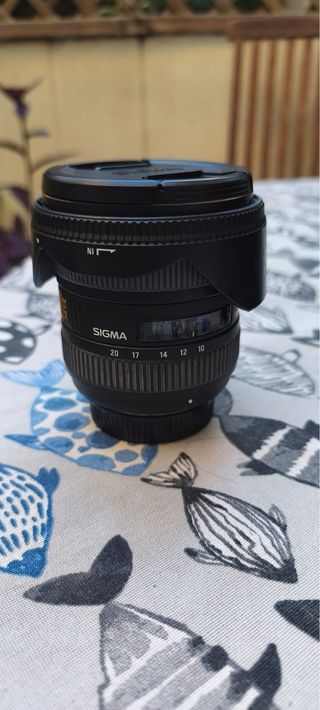 Objetivo Sigma 10-20mm f/4-5.6 EX DC HSM