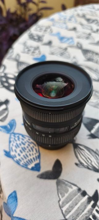 Objetivo Sigma 10-20mm f/4-5.6 EX DC HSM