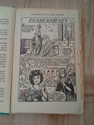 Blanca nieves y los 7 enanitos. Y otros cuentos