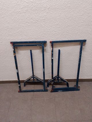 Soportes metálicos para andamio