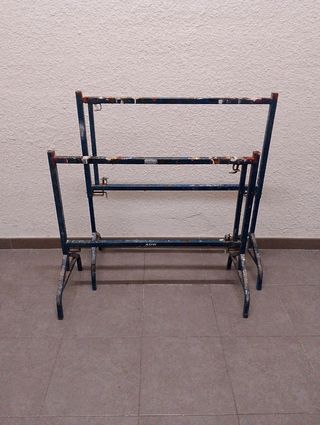 Soportes metálicos para andamio