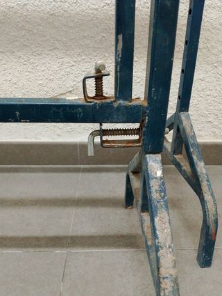 Soportes metálicos para andamio
