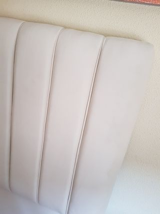 Cabecero tapizado beige