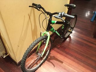 Bicicleta 24 Negra y Verde