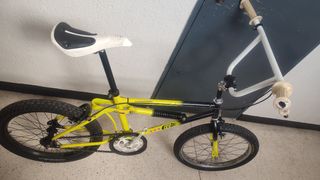 GAC AKIMOTO 4 BMX