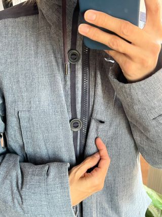 Parka Helly Hansen Gris con Capucha