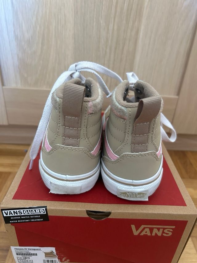 Botas Vans Beige y Rosa