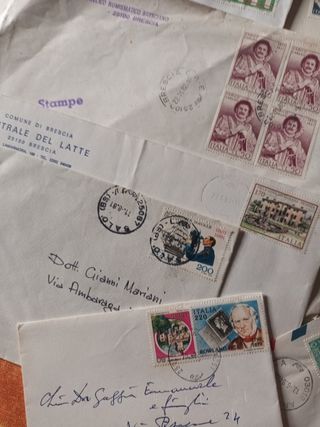 Francobolli Repubblica Italiana su busta