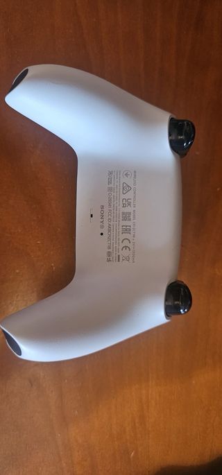 PlayStation 5 con mando