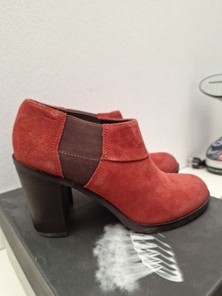 Botines  piel Geox talla 40