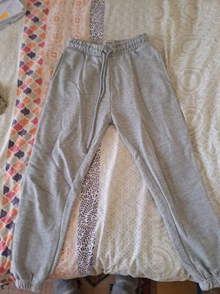 Chándal gris