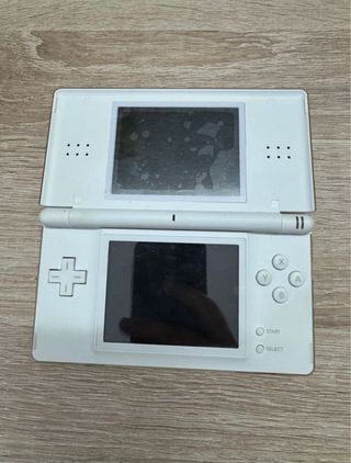Nintendo DS Lite Blanca + 10 Juegos