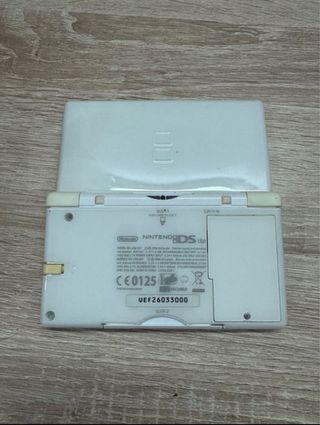 Nintendo DS Lite Blanca + 10 Juegos