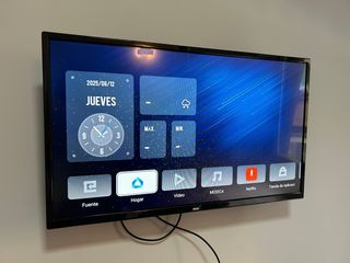 Tv 32” Smart TV LED Máster Battery