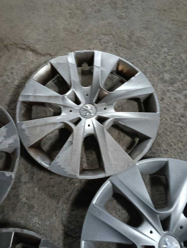 Tapacubos Originales Peugeot 15