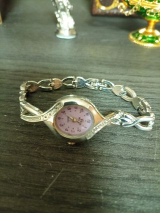 Reloj de pulsera de acero para mujer