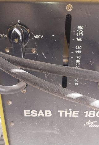 Soldador ESAB, 100% operativo