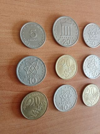 9 monete greche