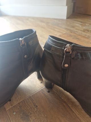 Botines de piel negros talla 39