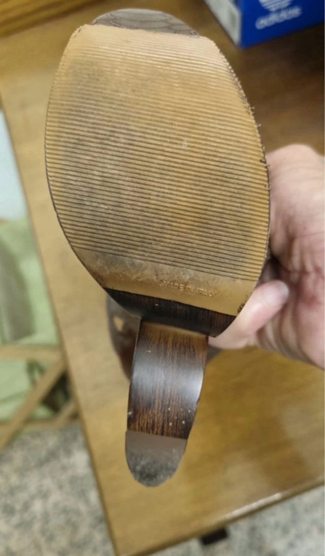 Sandalo con plateau Casadei marrone