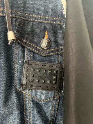 Chaqueta diseño Philipp Plein. Talla L