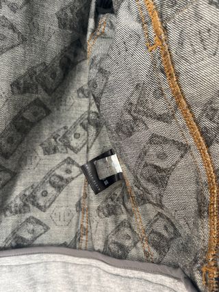 Chaqueta diseño Philipp Plein. Talla L