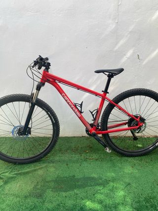 Bicicleta Cannondale Trail 6 Roja