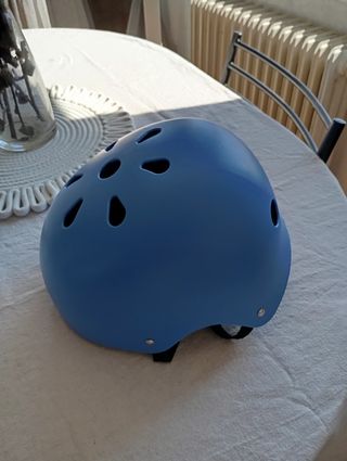 Casco Bicicleta/Patinete Azul Talla M
Logroño 
