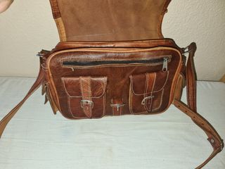 Bolso de cuero sin usar
