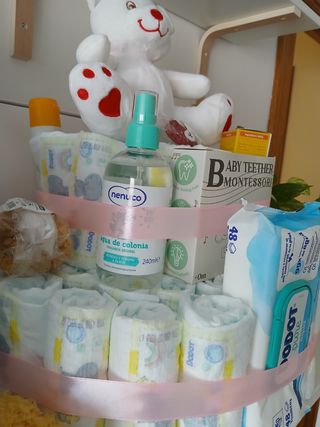 Tarta de pañales deluxe para bebé