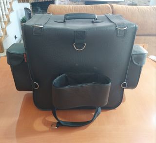 Baúl cuero moto custom