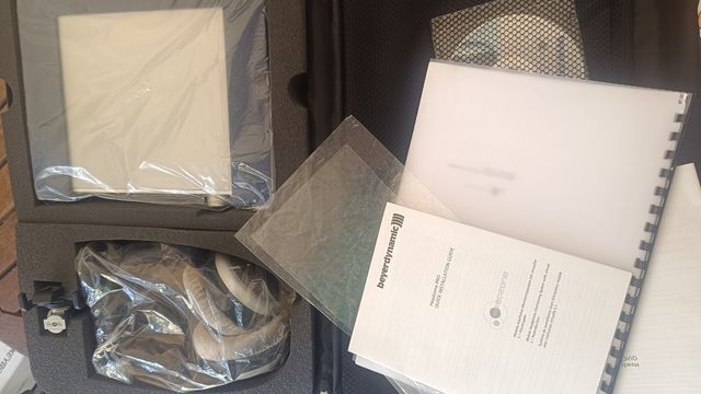 Sistema de sonido envolvente headzone DT 880 pro