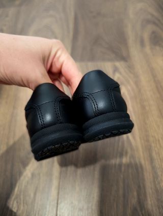 Zapatos Pablosky Negros
Talla 24