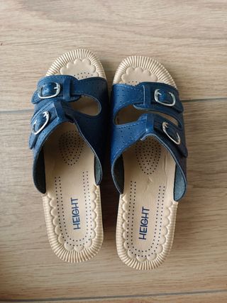 Sandalias azules talla 40