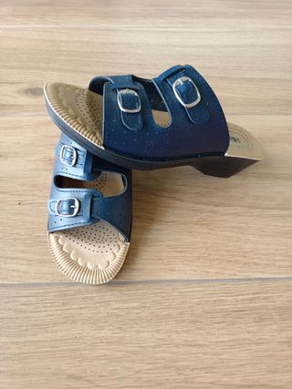 Sandalias azules talla 40