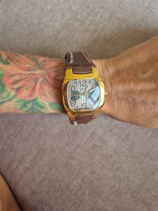Reloj Lotus Dorado