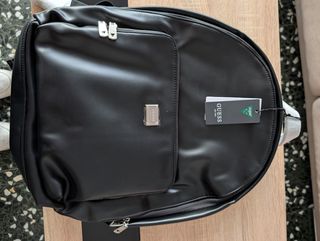 Mochila Guess Negra Piel Sintética Unisex