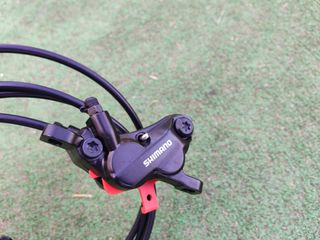FRENO TRASERO SHIMANO MT501