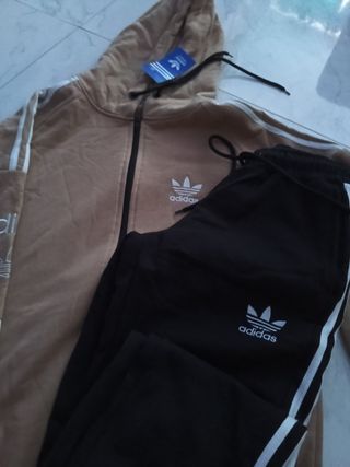 Chándal Adidas Niño Talla S Marrón y Negro