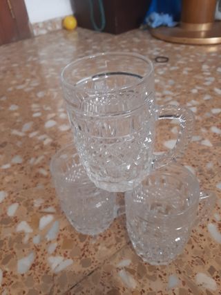 Vasos de cristal tallado