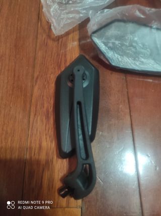 Specchietti da moto 
