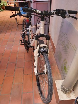 Bicicleta Montaña BH Peak Blanca