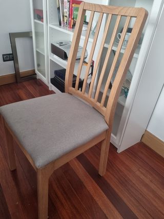Mesa y 2 Sillas Madera ikea