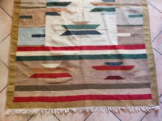 Grande tappeto kilim etnico beige e multicolore