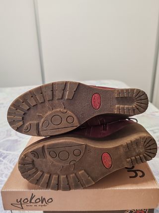 Botines Yokono Burdeos con Pelito
