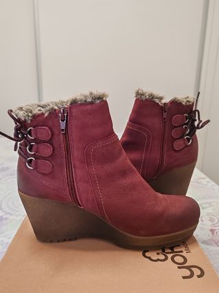 Botines Yokono Burdeos con Pelito
