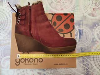 Botines Yokono Burdeos con Pelito